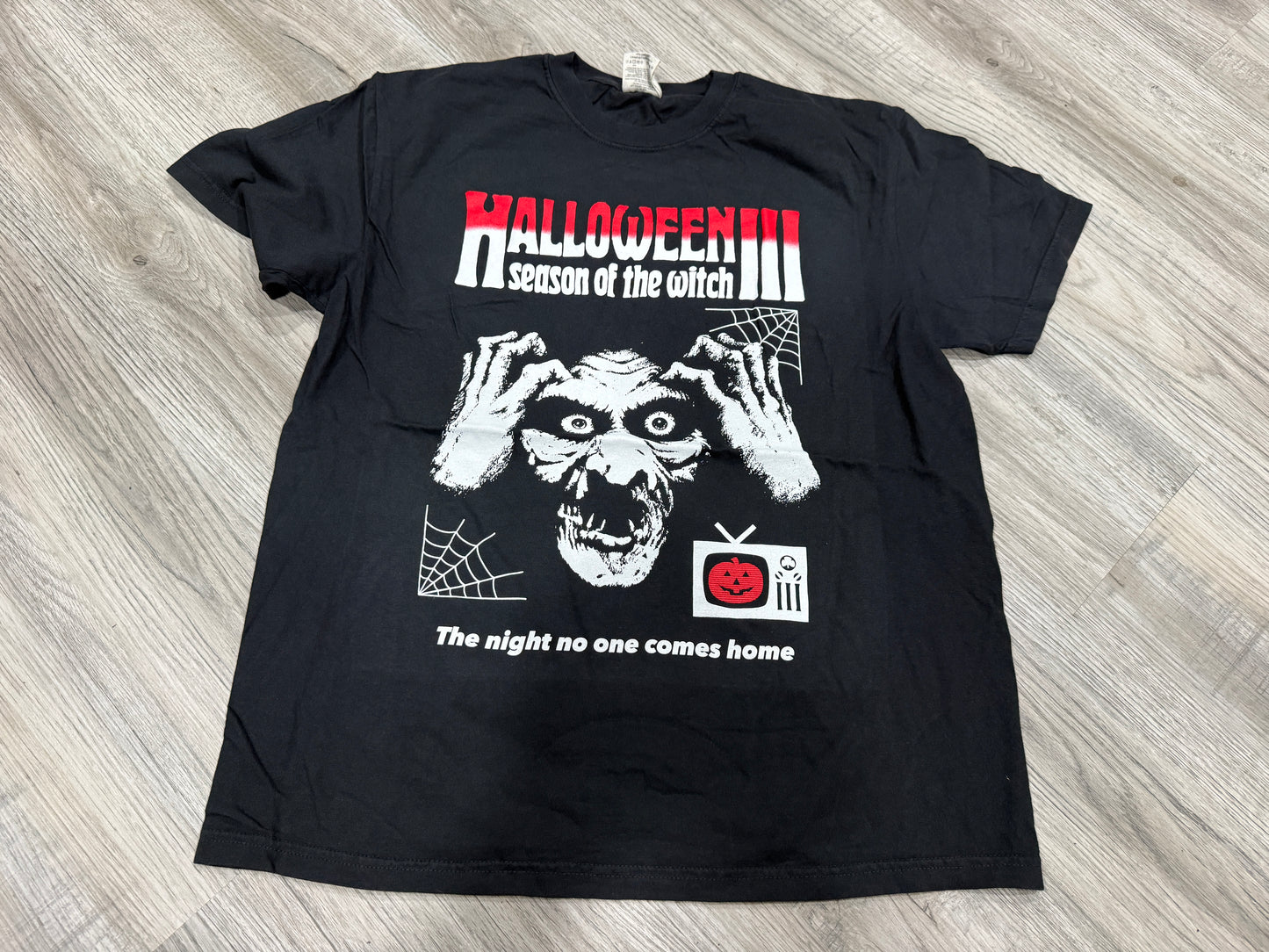 Hallow Three (Tee)
