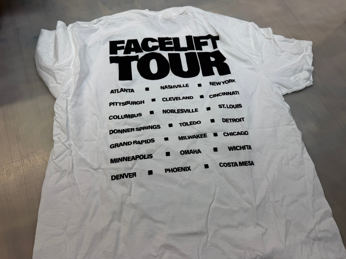 Face (Tee)